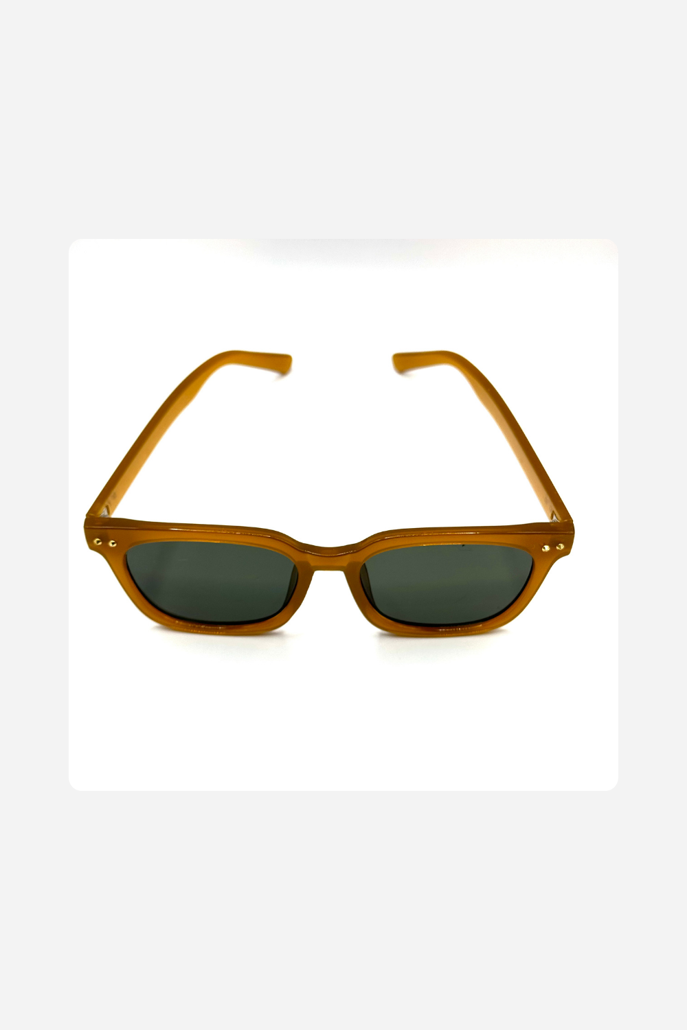 Brown Cloud Frame Sunglasses with Semi-Dark Lenses – Unique and Stylish